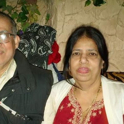 Rosy Pereira (Mum)